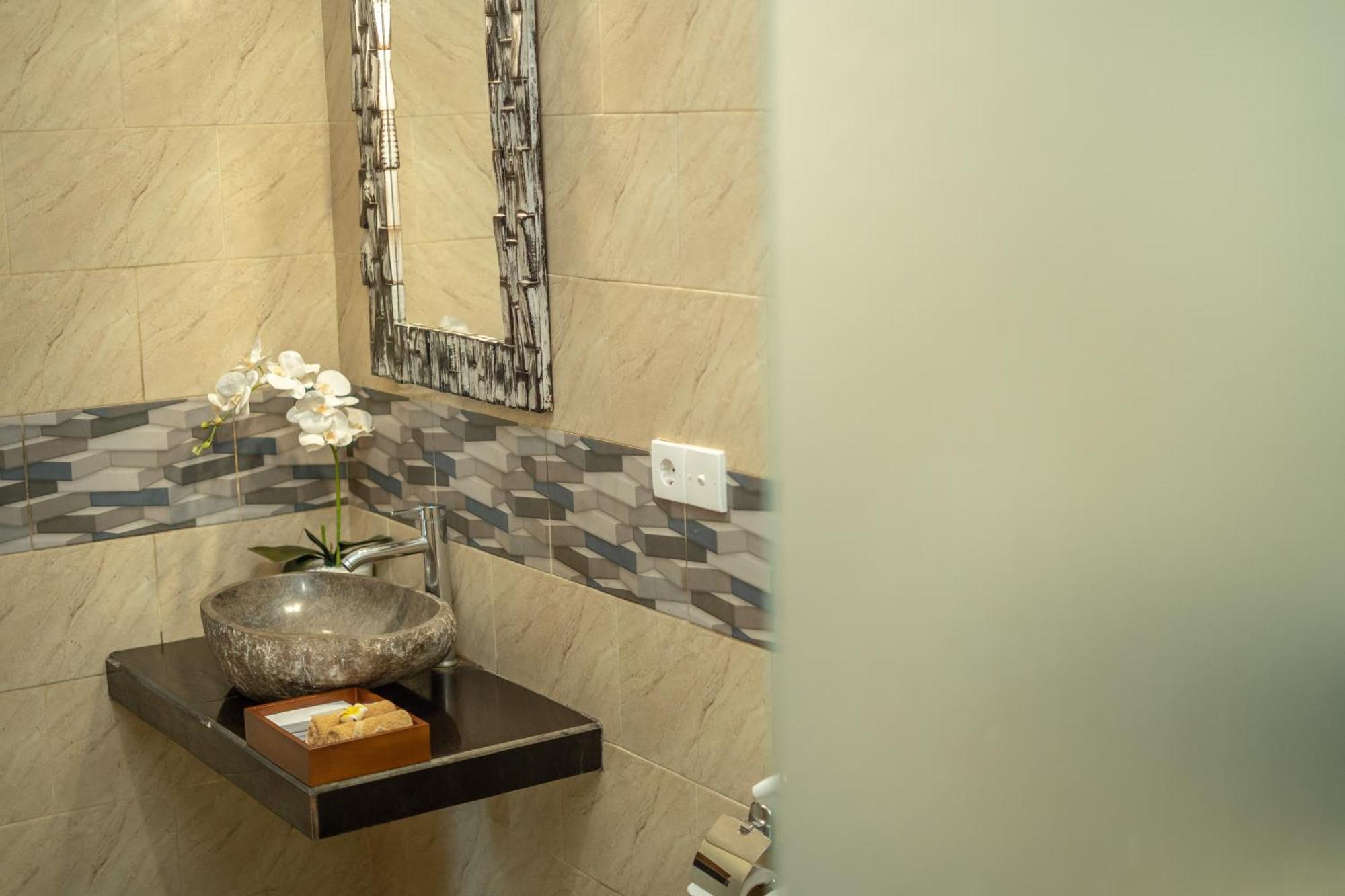 Abhirama Villas And Spa Убуд Екстериор снимка