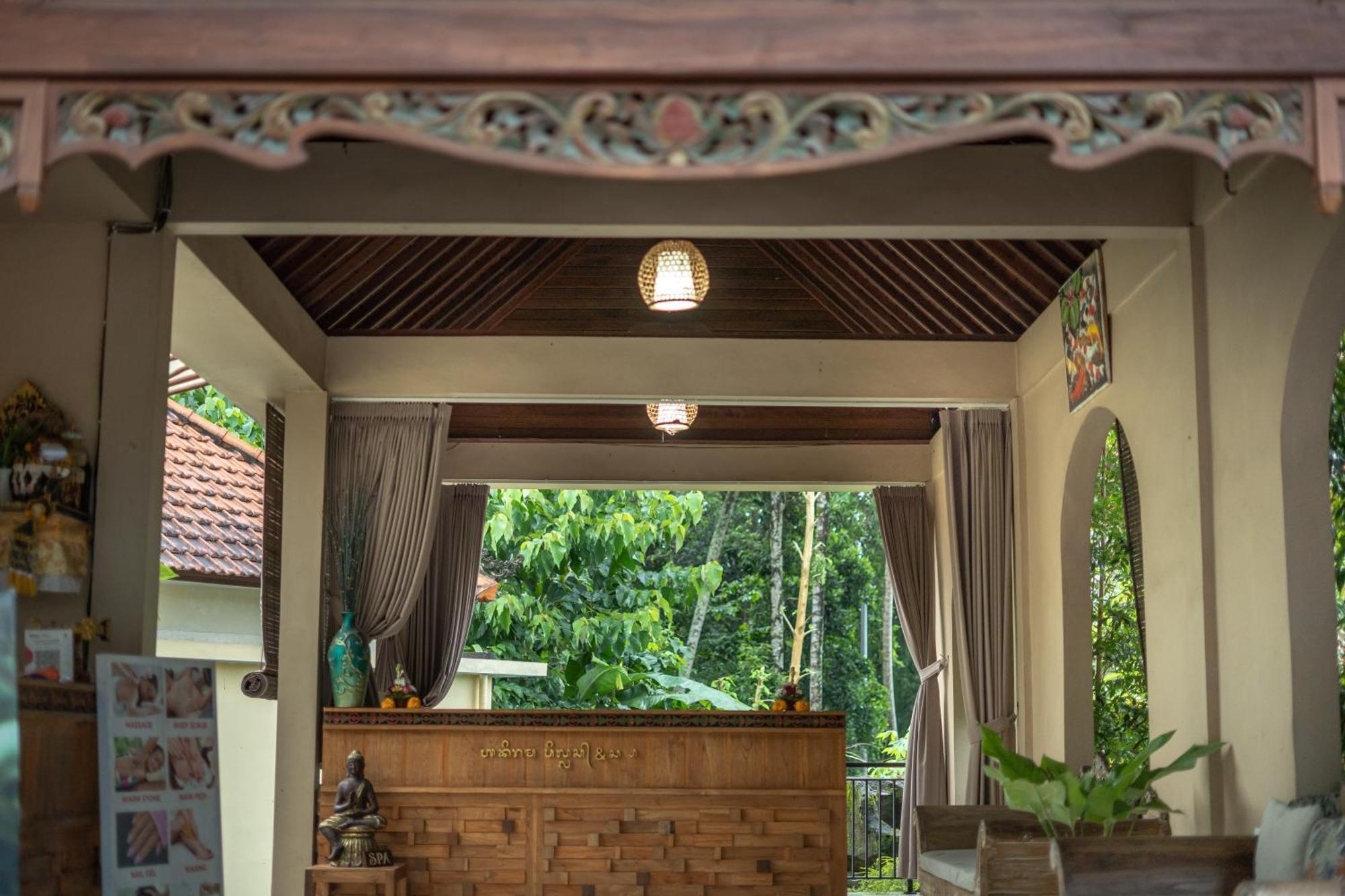 Abhirama Villas And Spa Убуд Екстериор снимка